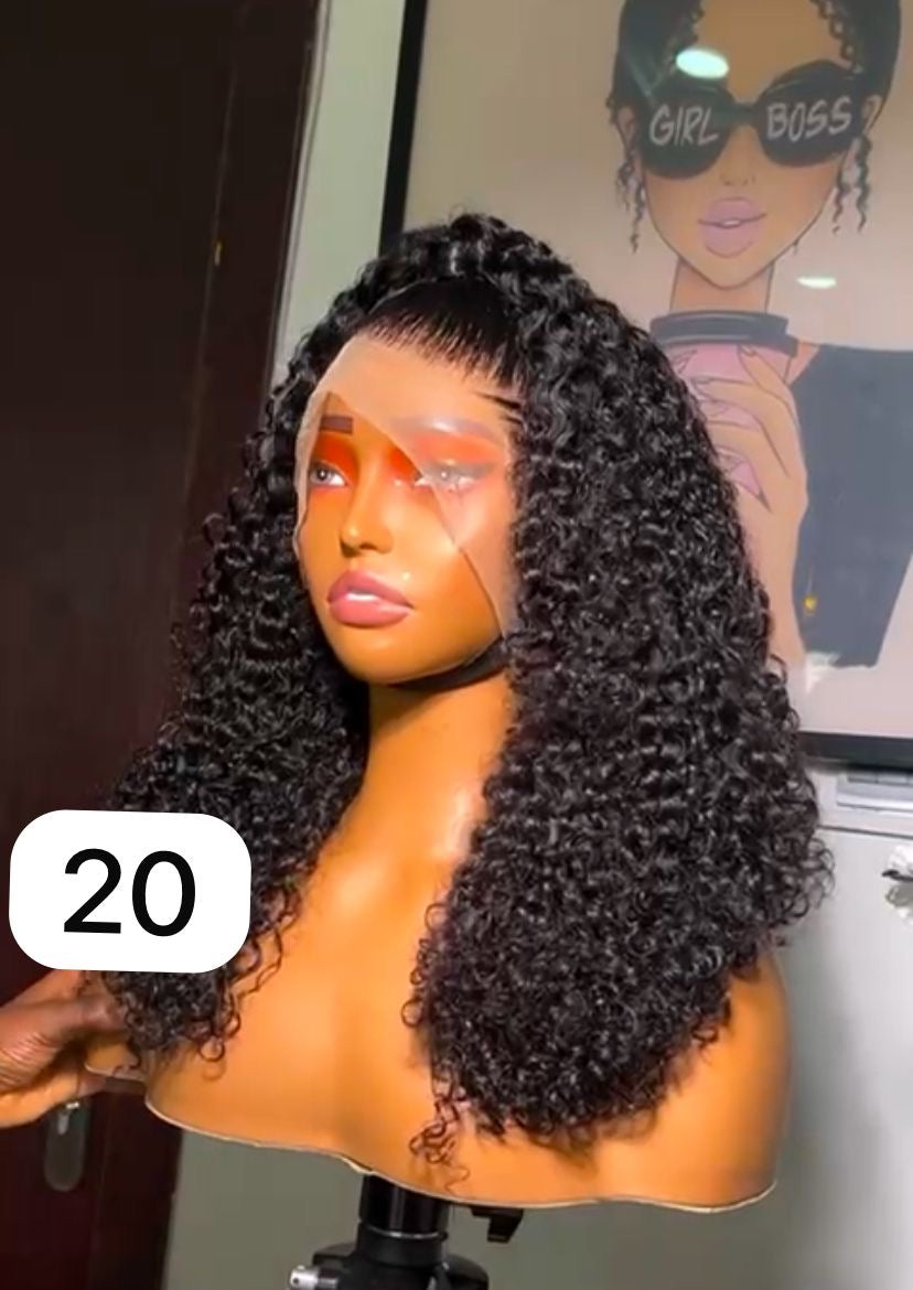 Perruque Bouclée 20 Pouces - Cheveux Humains 100% - Lace Transparente"